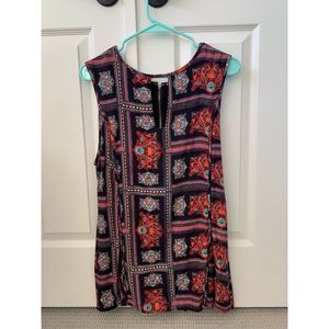 Cute Patterned Mini Dress / Top